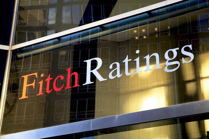 Fitch тимчасово погіршило рейтинг України до обмеженого дефолту