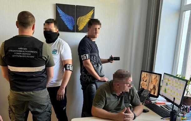 СБУ: Керівник Бучанського ТЦК, затриманий за схеми для ухилянтів, вніс 1 мільйон гривень застави, але не зміг вийти на волю