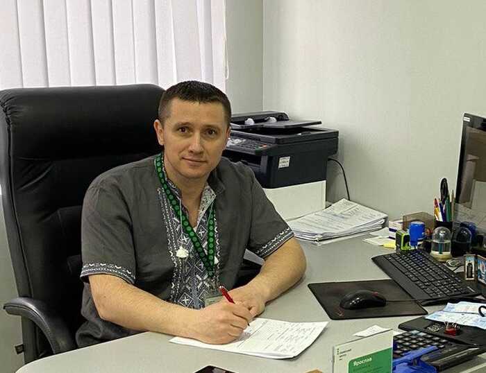 Родина начальника сервісного центру МВС у Мукачевому купила два автомобілі значно дешевше ринку