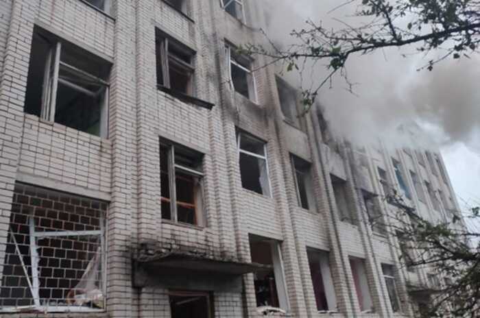 Ворожі дрони атакували Черкащину: пошкоджений навчальний заклад, є поранений