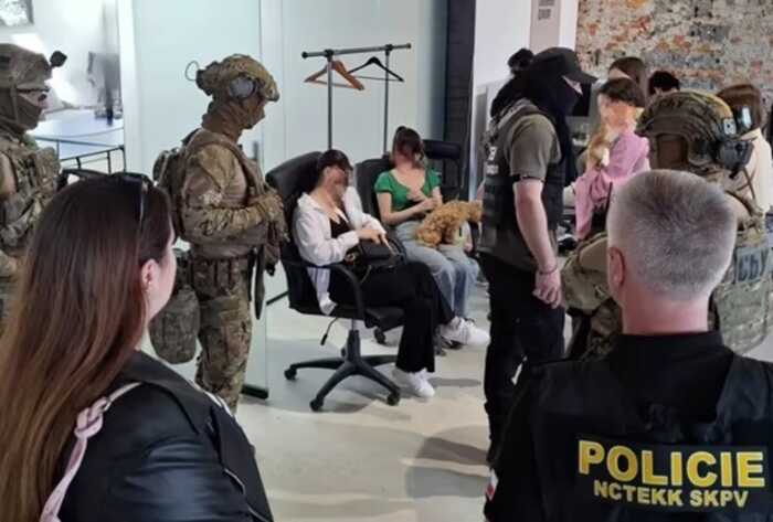 У Закарпатті викрили кол-центр, що ошукував громадян Європи на мільйонні суми