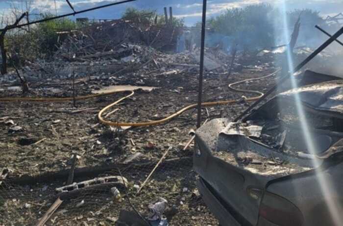 Загарбники вдарили КАБами по селу на Харківщині: двоє загиблих, четверо поранених