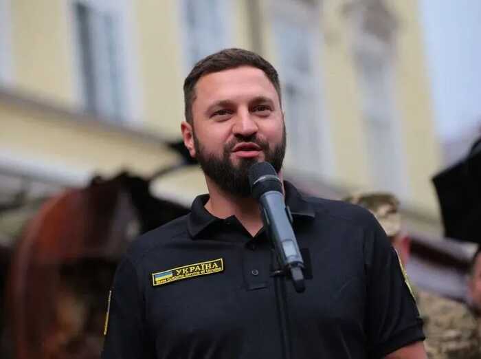 Заступник голови Державіаслужби Меньшиков приховав у декларації 4 котеджі під Києвом