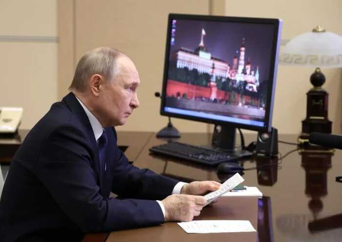 Злив з Кремля: у мережі показали, як виглядає робочий стіл комп’ютера Путіна