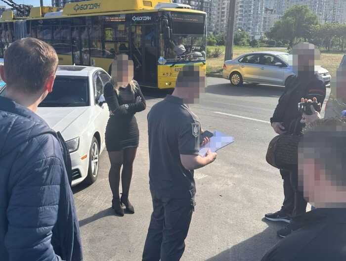На Дніпропетровщині викрито схему незаконного видалення з баз даних відомостей про ухилянтів — ДБР
