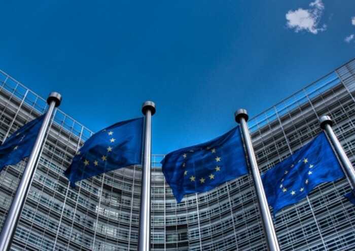 Єврокомісія оновила перелік країн із підвищеним ризиком відмивання коштів