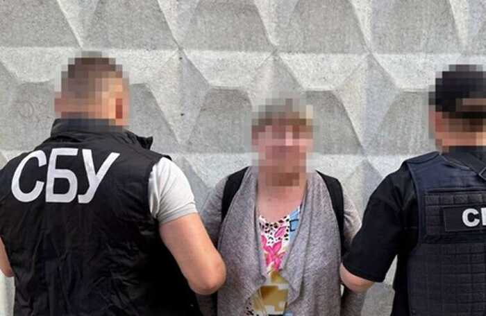 СБУ схопила агентку РФ: наводила ракети на Хмельниччину та готувала вибухівку