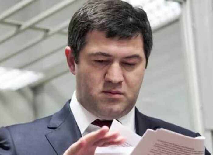 Обвинуваченому екскерівнику ДФС Насірову знову продовжили обов’язки